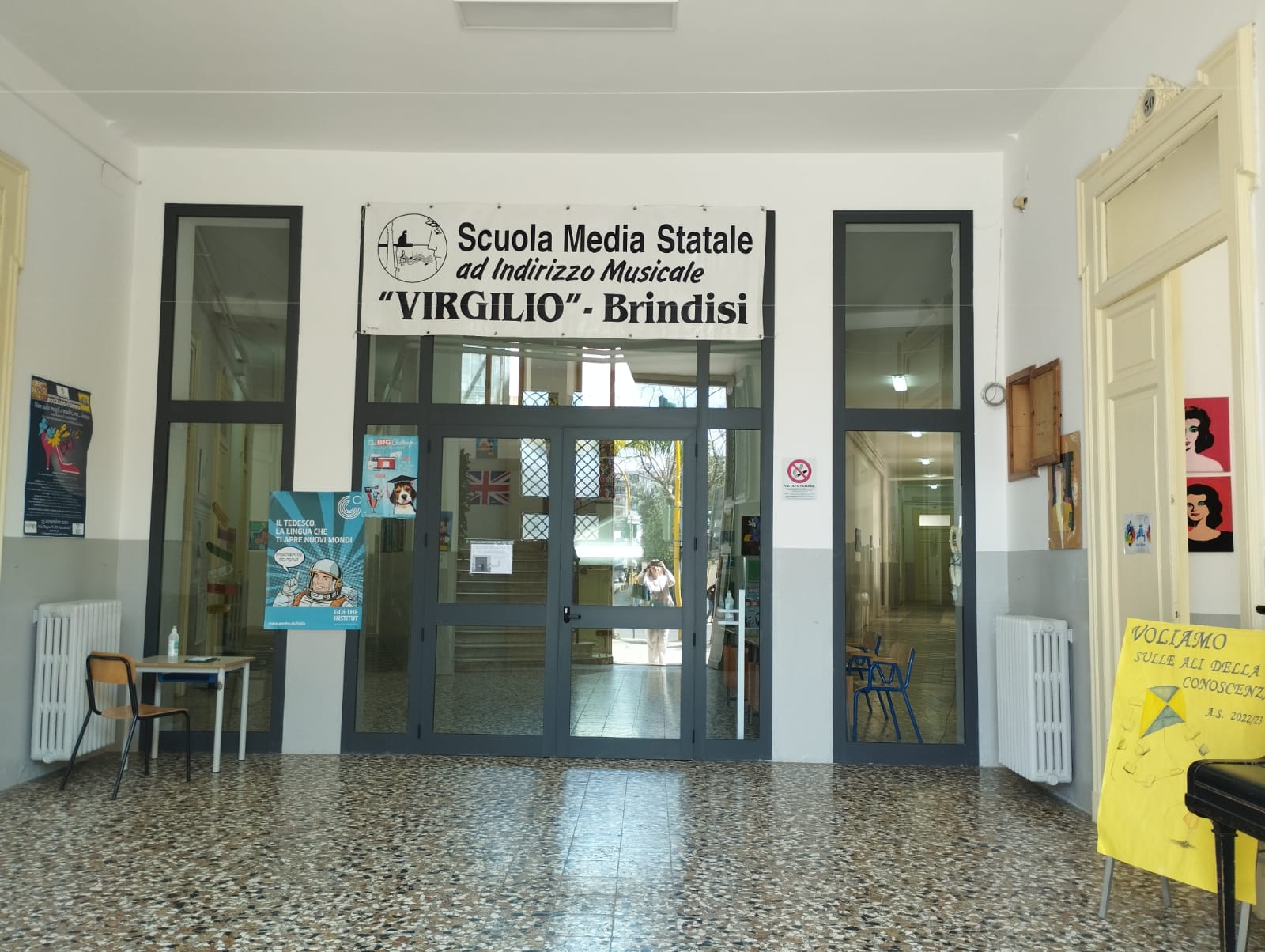 colegio en brindisi